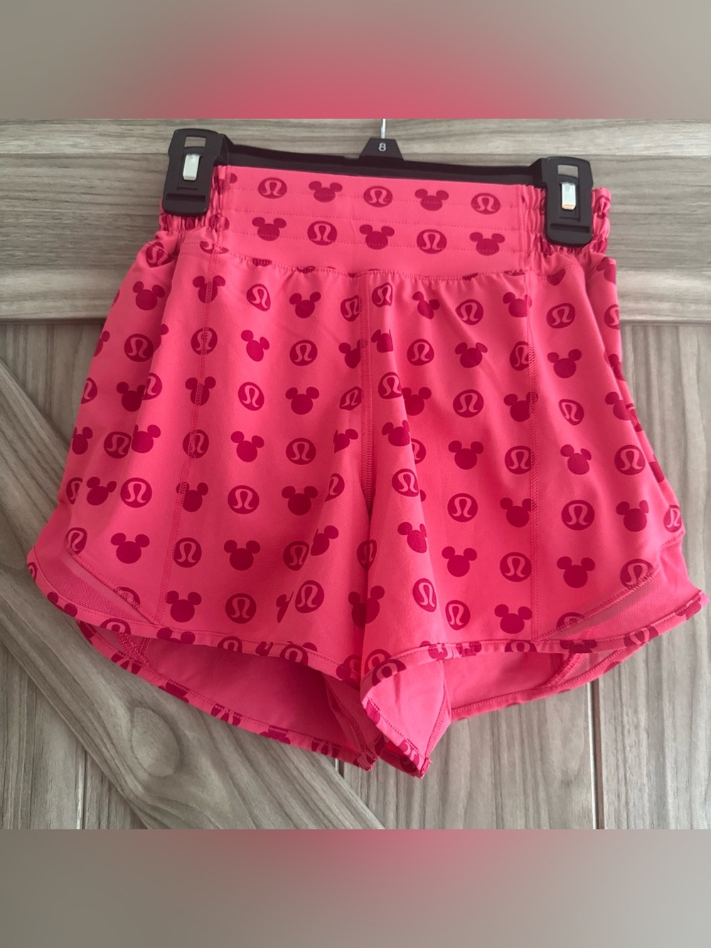 Lululemon Disney Mickey Mouse Pink Logo Print Hotty Hot shorts ladies 0 NWOT - Picture 1 of 3